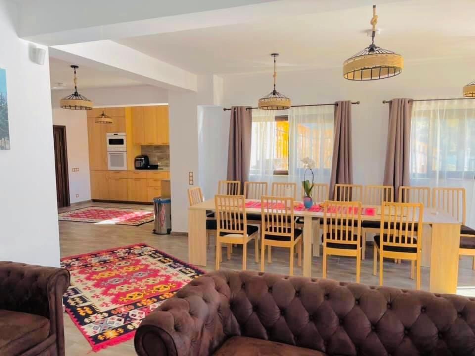 Chalet Du Lac Colibita Ngoại thất bức ảnh